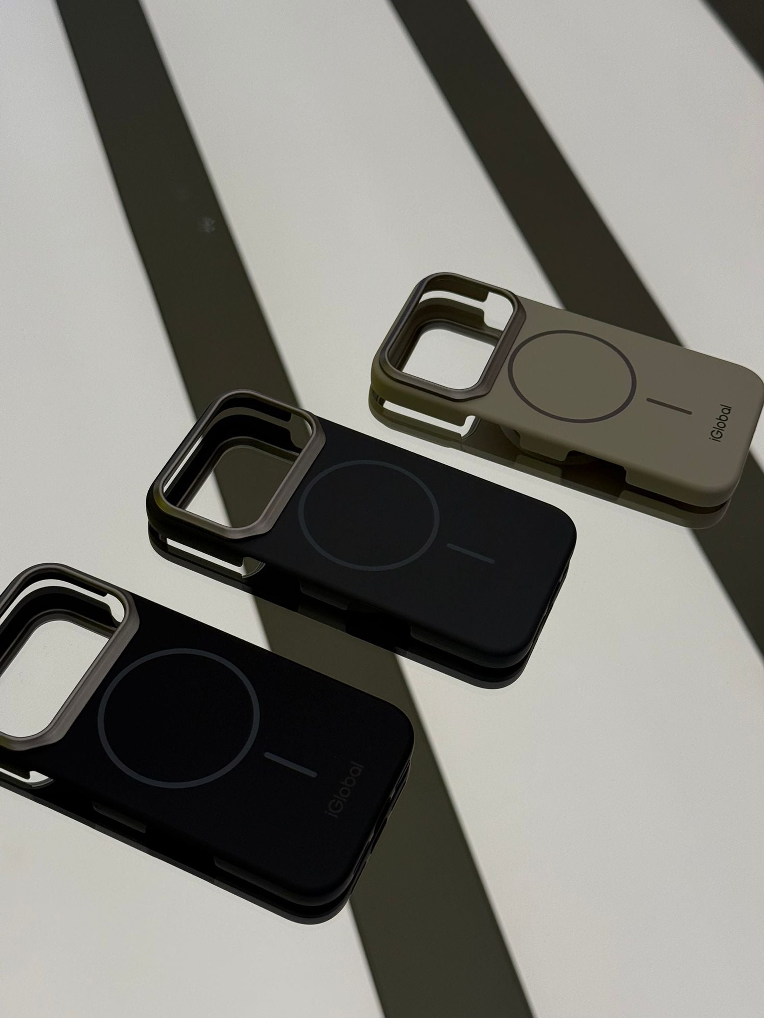 EDGE Magsafe - 17